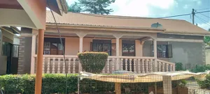 10bdrm House in Nabweru for sale