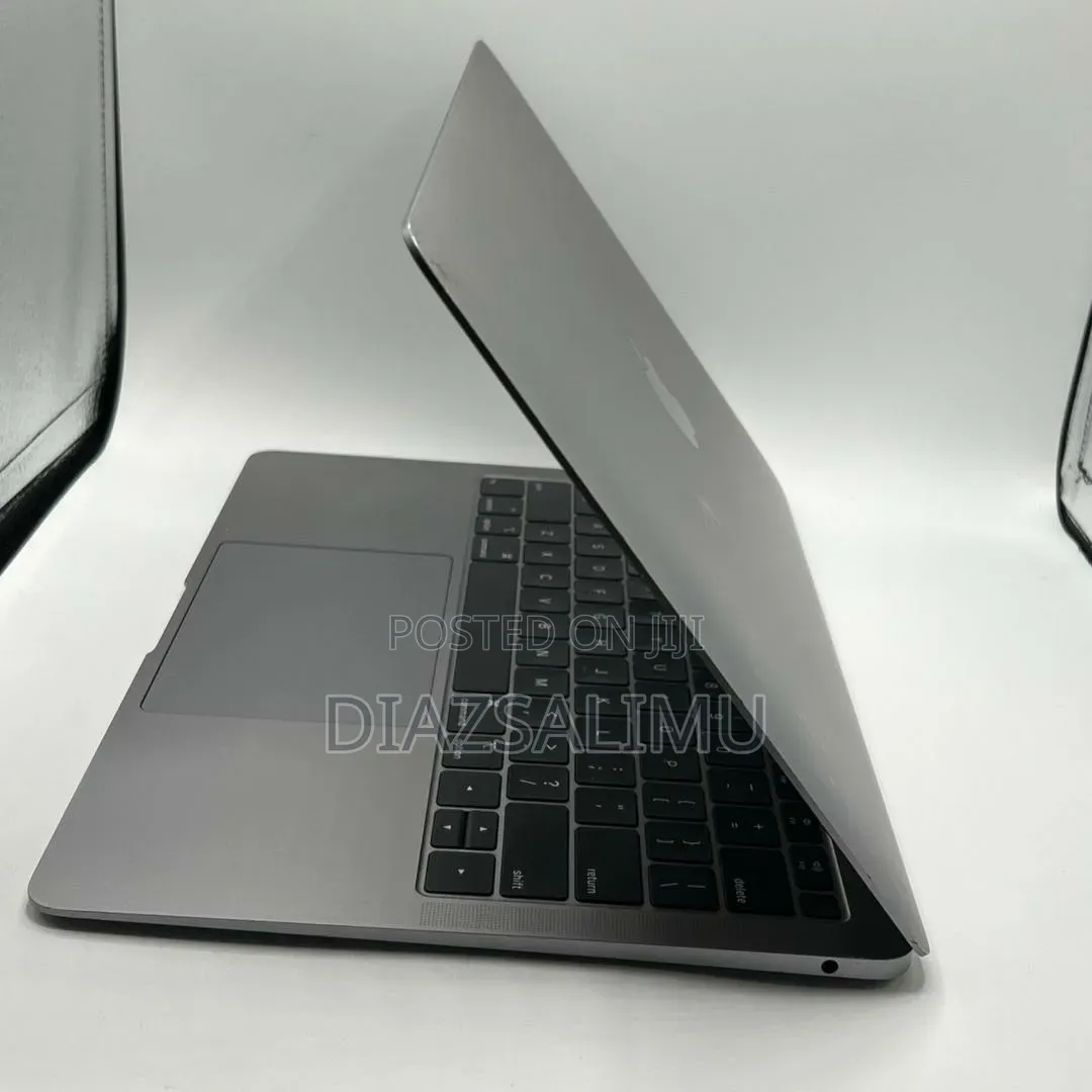 Laptop Apple MacBook Pro 2018 8GB Intel Core i5 SSD 256GB