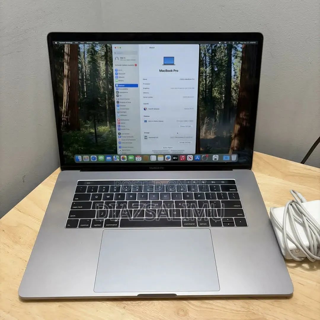 Laptop Apple MacBook Pro 2018 8GB Intel Core i5 SSD 256GB