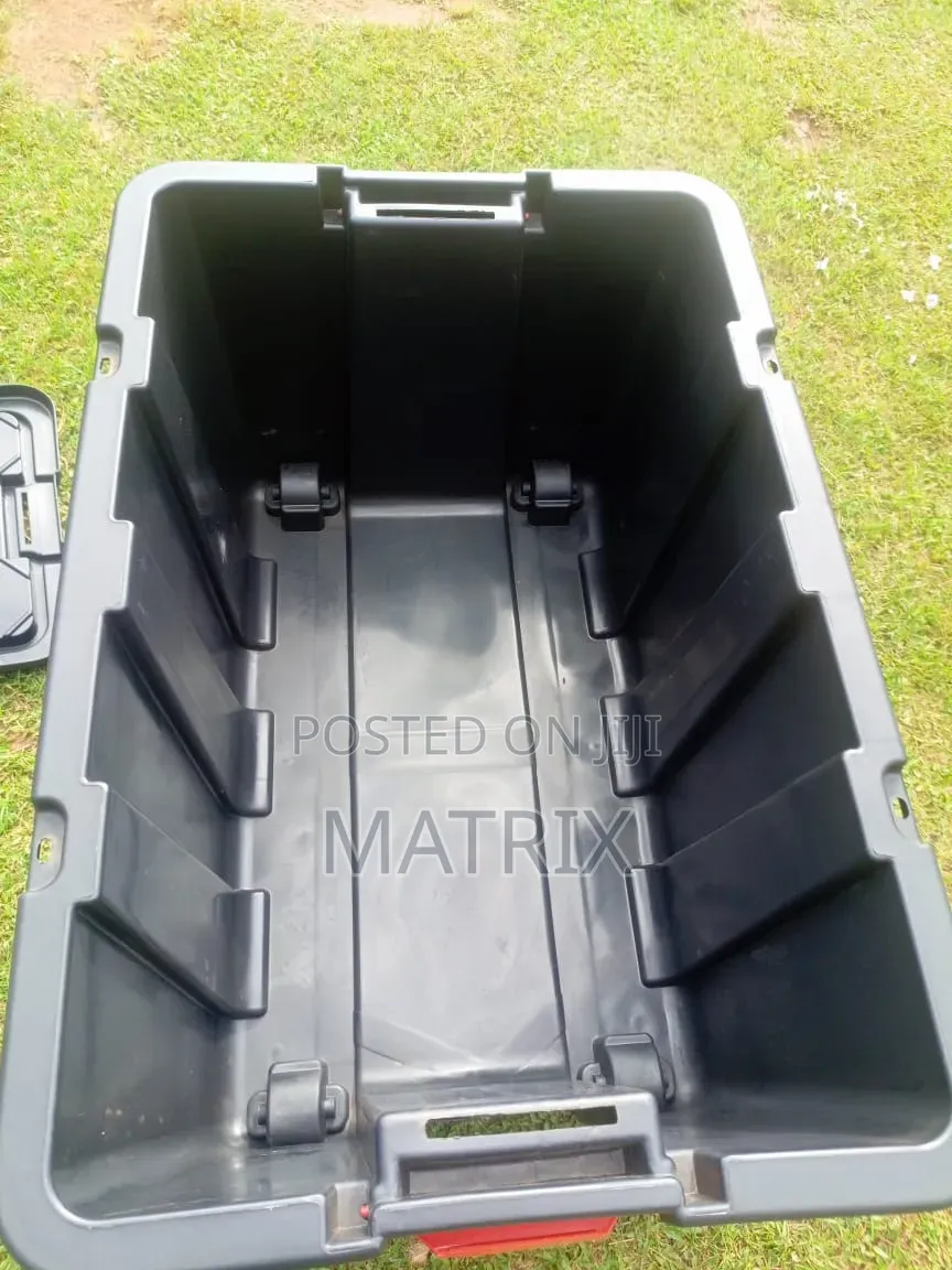 180l Heavyduty Stackable Plastic Tote Storage Box With Wheels