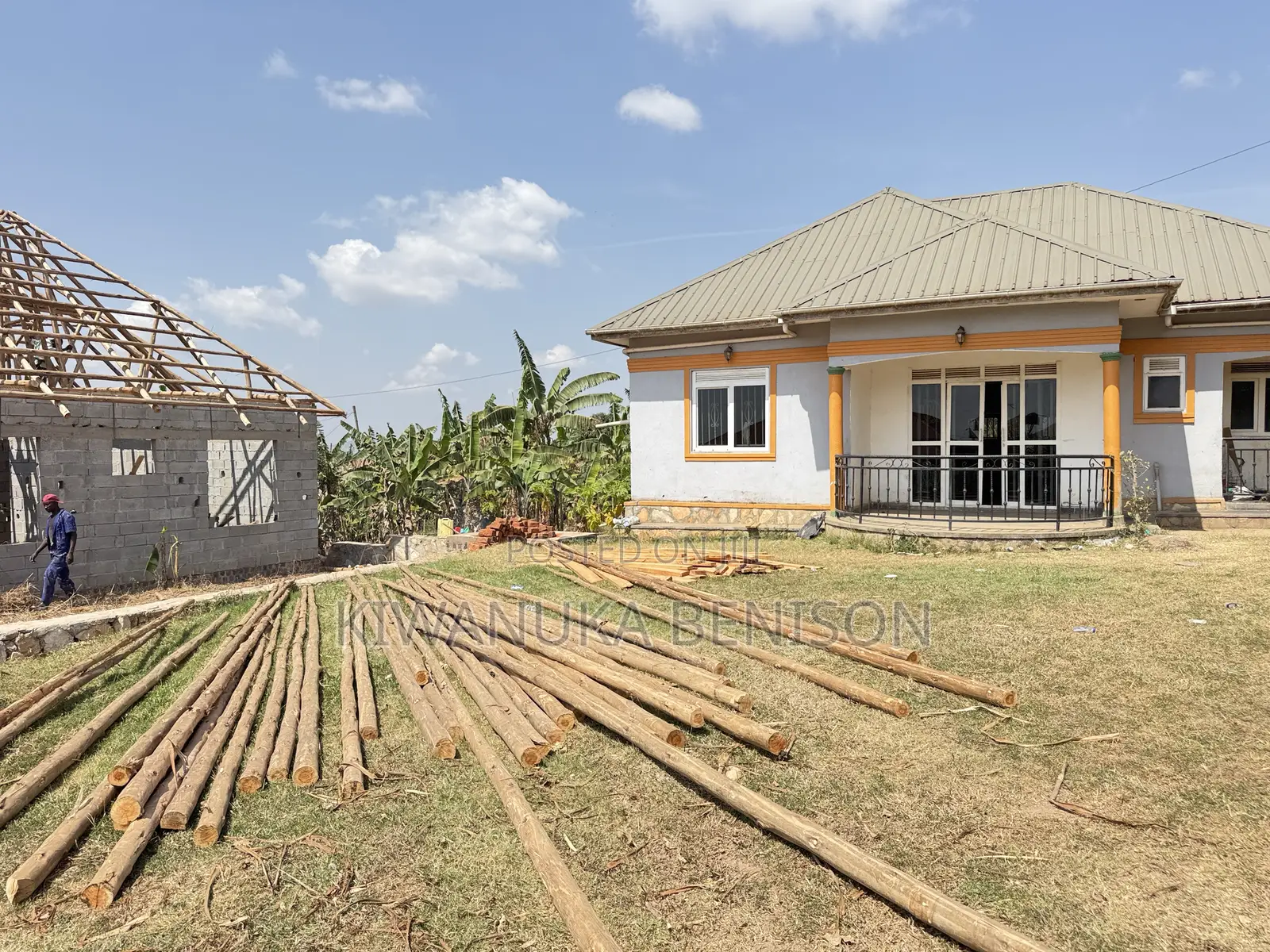 3bdrm House in Buloba, Central Division for sale