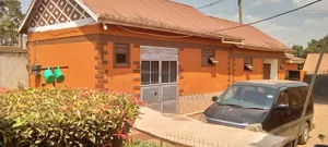 10bdrm House in Nabweru for sale