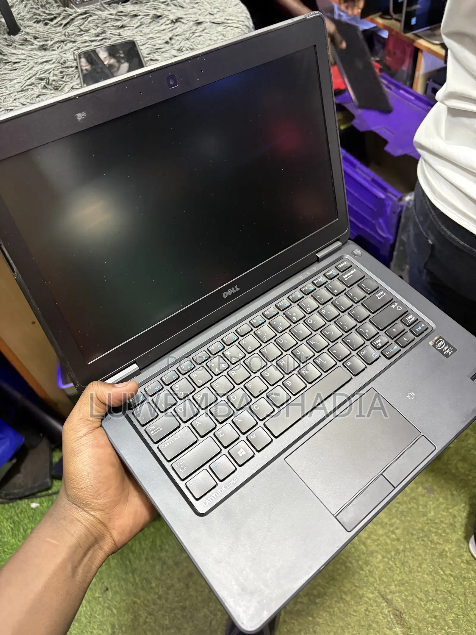 Laptop Dell Latitude 3120 8GB SSD 128GB