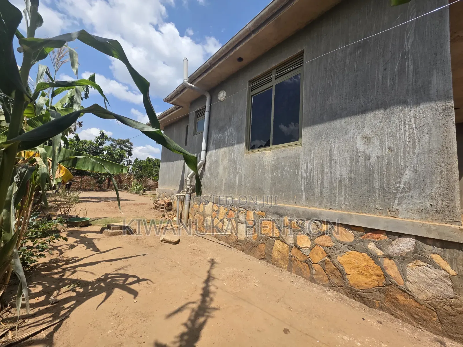 3bdrm House in Buloba, Central Division for sale