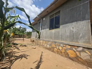 3bdrm House in Buloba, Central Division for sale