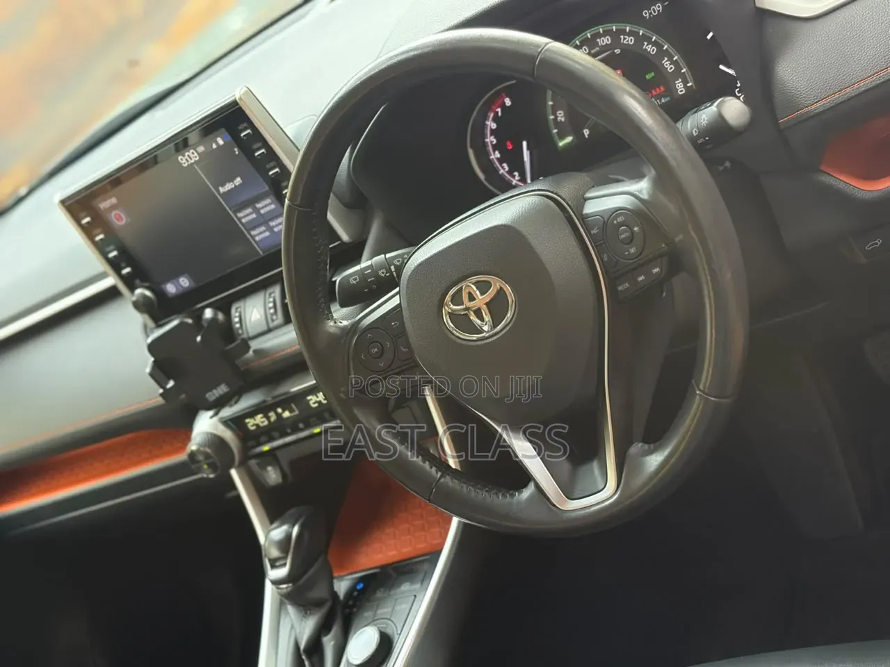 Toyota RAV4 Adventure AWD 2020 Green