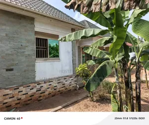 3bdrm Bungalow in Nsangi, Central Division for sale
