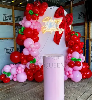 Elegant and Modern Decorations at Negotiable Price