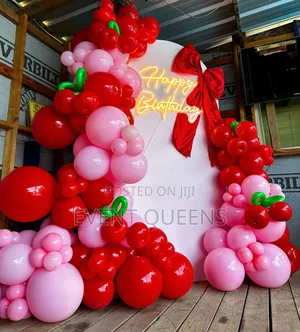 Elegant and Modern Decorations at Negotiable Price