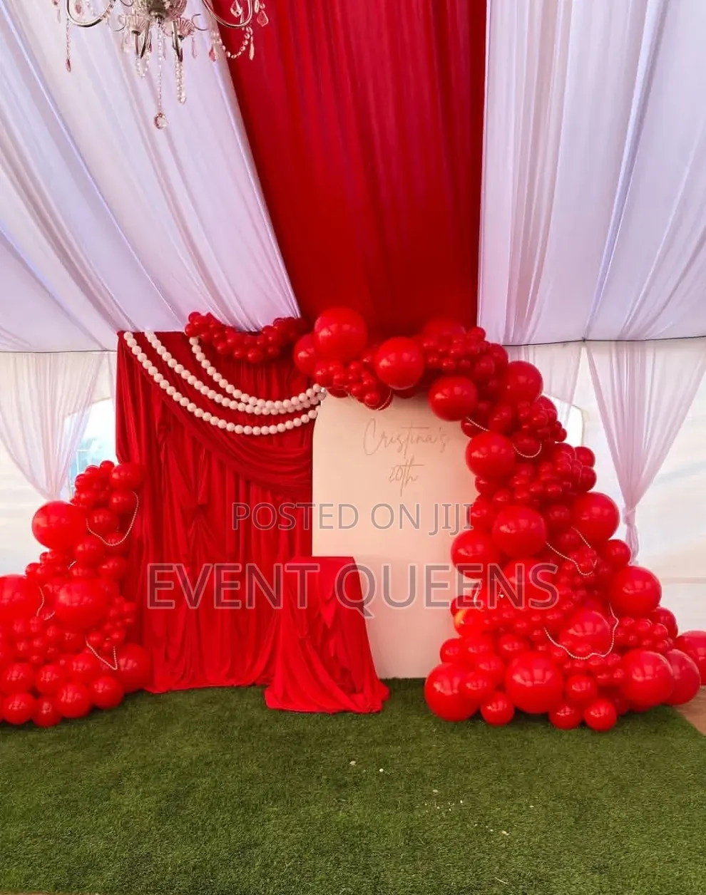 Elegant and Modern Decorations at Negotiable Price