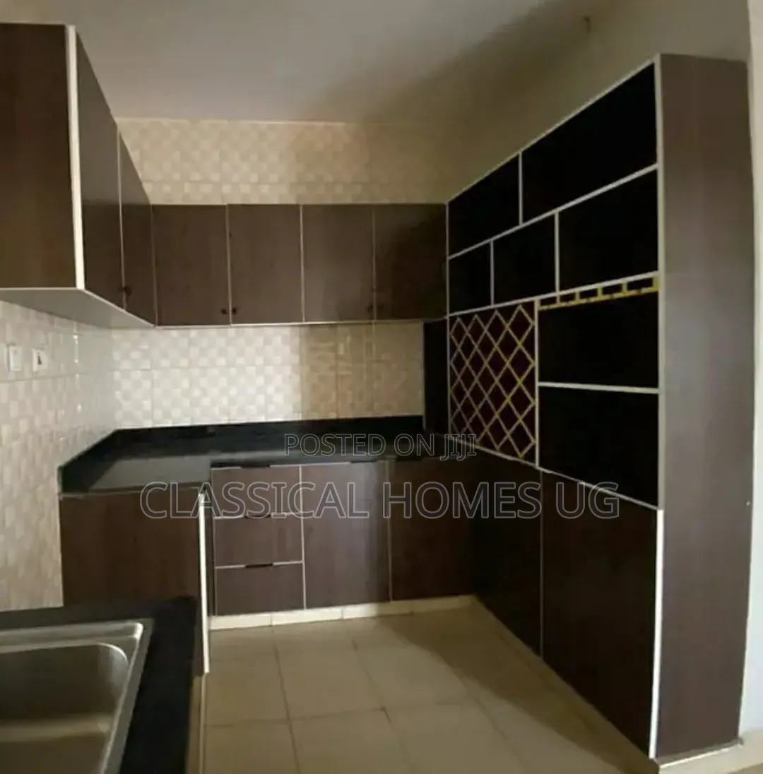 3bdrm Apartment in Lubowa Entebbe Road, Central Division for rent