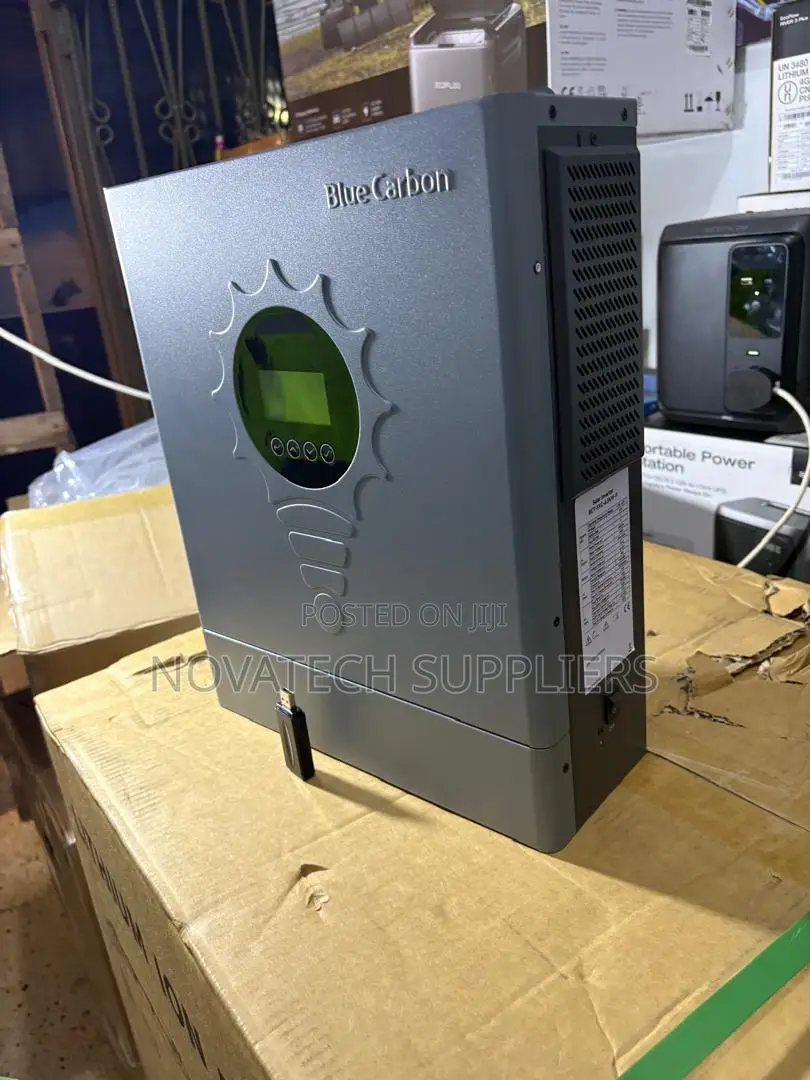 Heavy Duty 6.5kw Hybrid Solar Inverter With Built-in MPPT