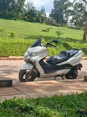Honda Forza 2013 White