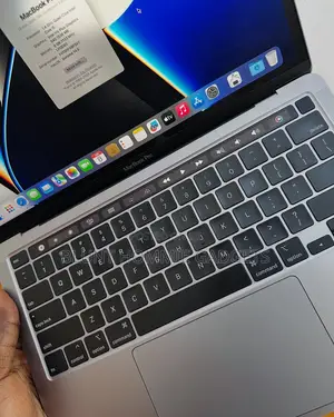 Laptop Apple MacBook Pro 2020 8GB Intel Core i5 SSD 256GB