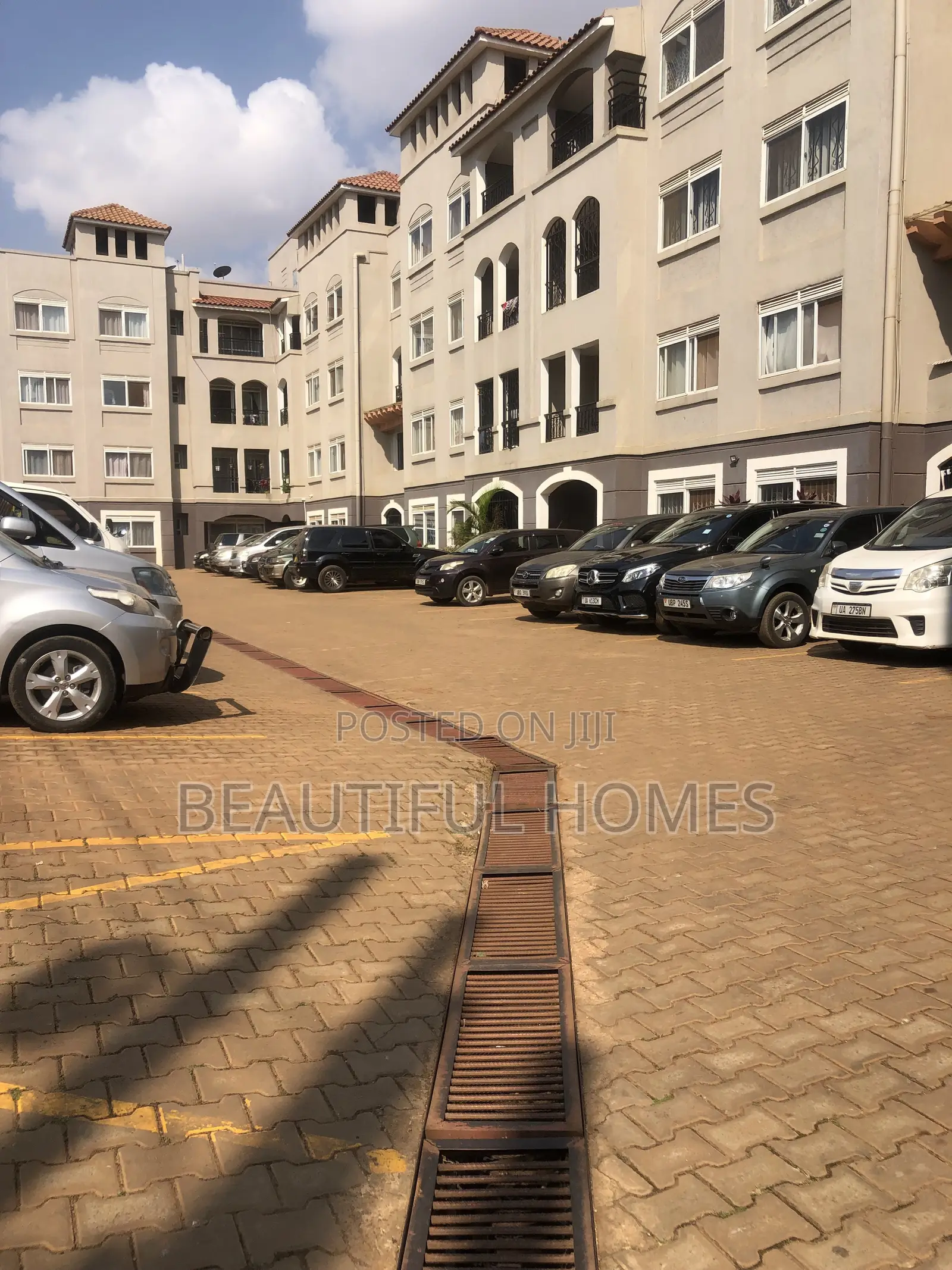 3bdrm Condo in Naalya, Central Division for sale