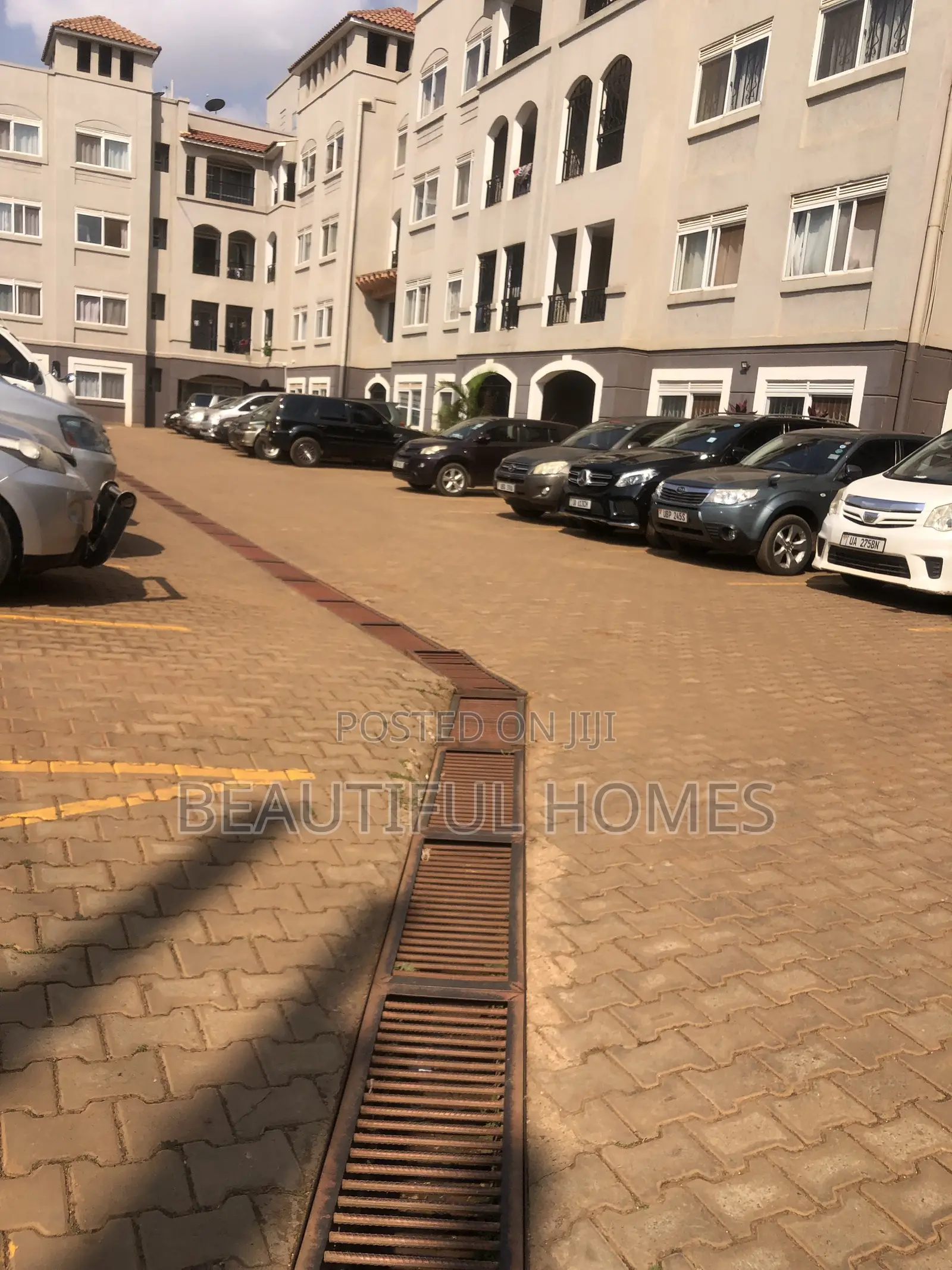 3bdrm Condo in Naalya, Central Division for sale