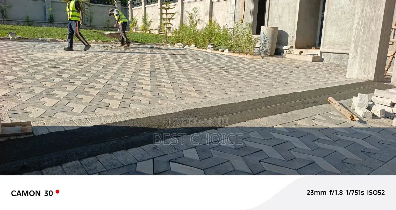 Expert Pavers Installation for Stunning Finishes, Strong Foundations.