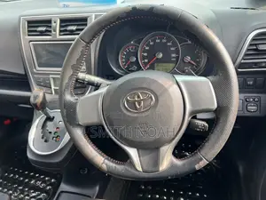 Toyota Ractis 2010 Gray