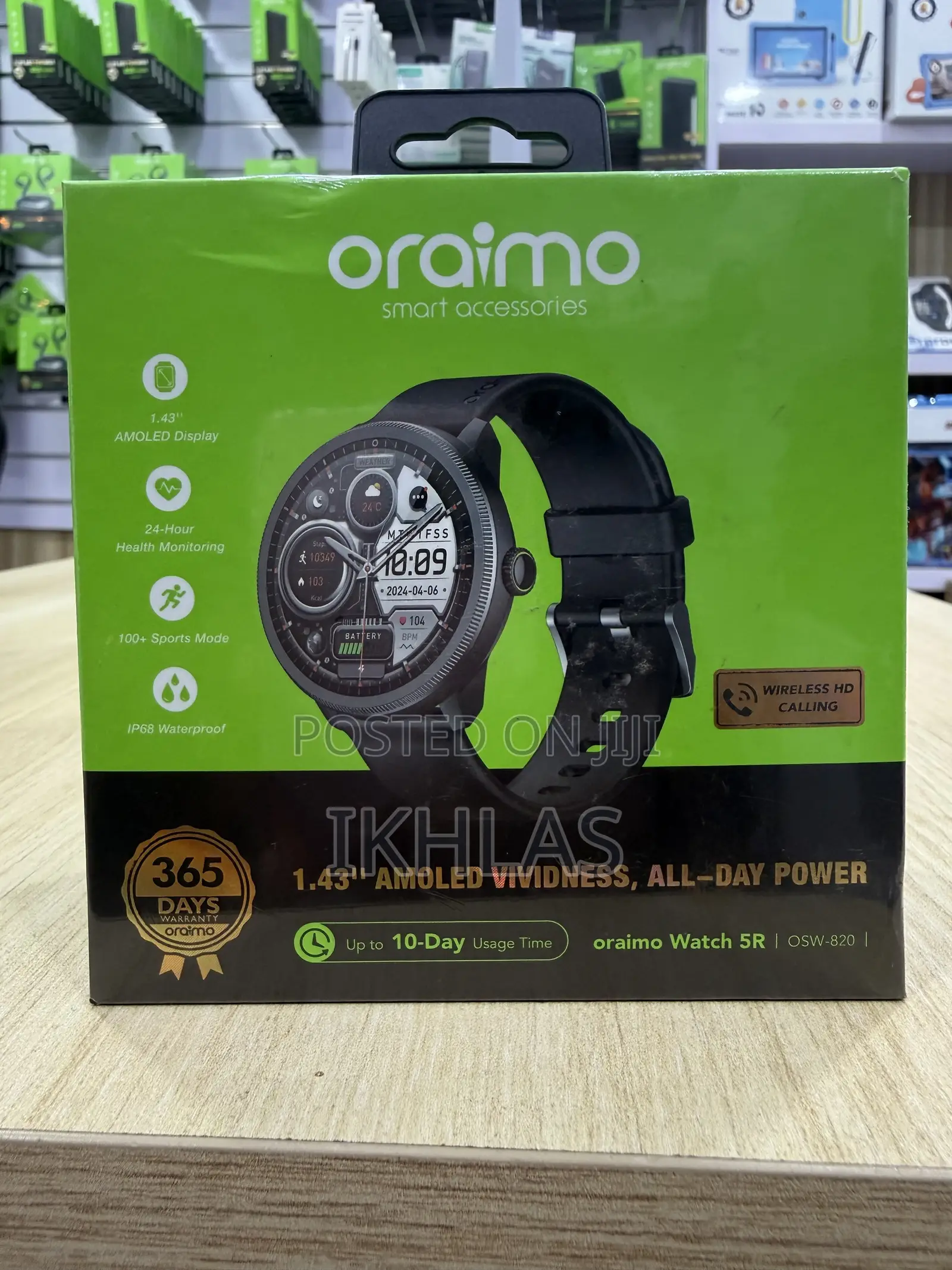 Oraimo Watch 5r Osw-820 Smart Watch Has Vivid Amoled Screen Display