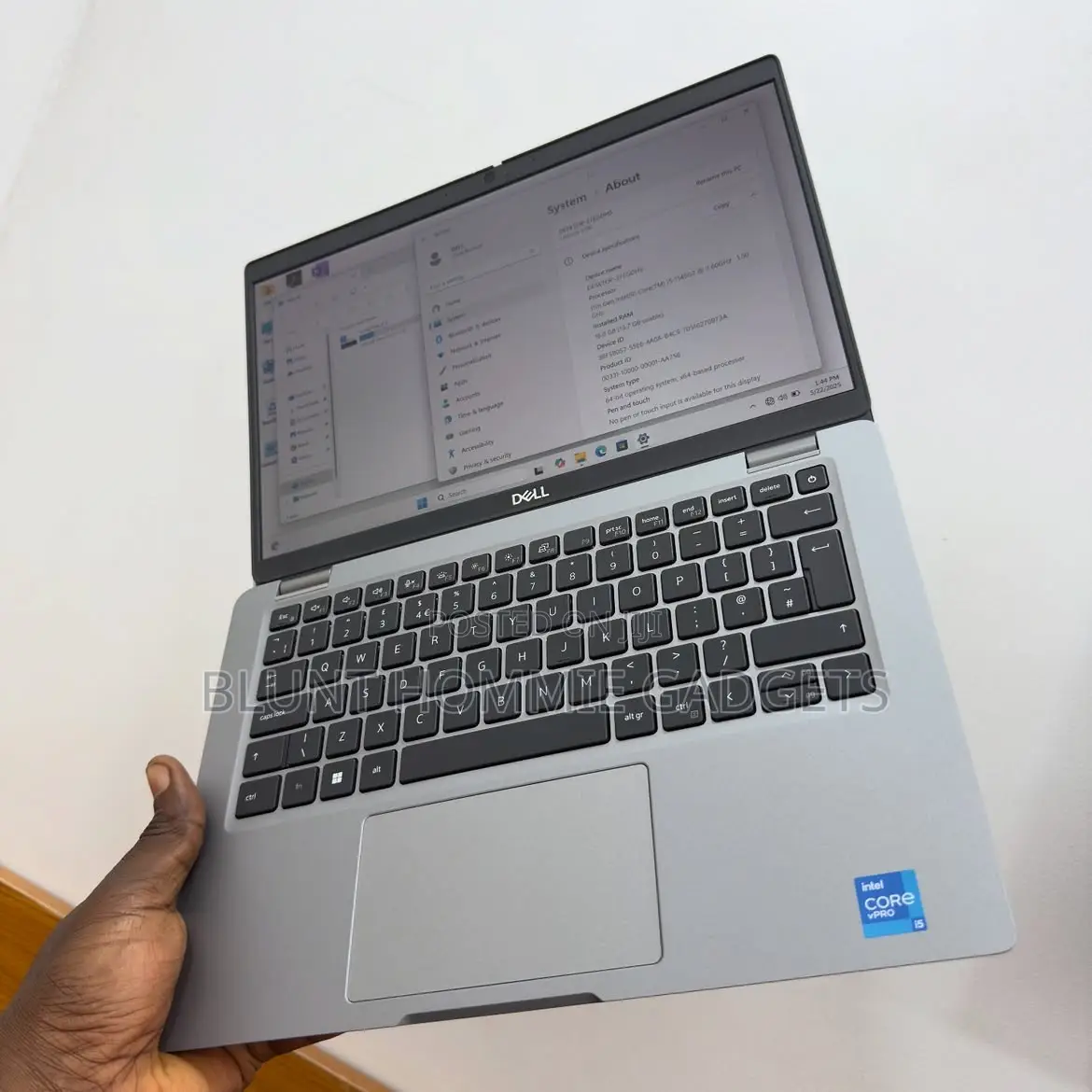 Laptop Dell Latitude 5320 16GB Intel Core i5 SSD 256GB