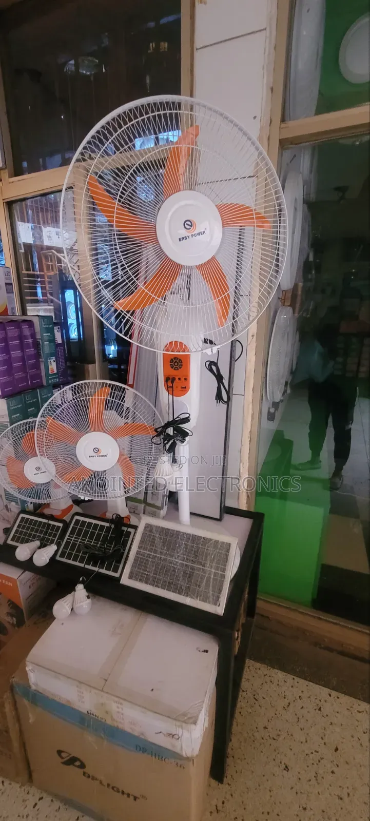 Rechargeable Standing Fan With a Solar Panel and 2 Bulbs