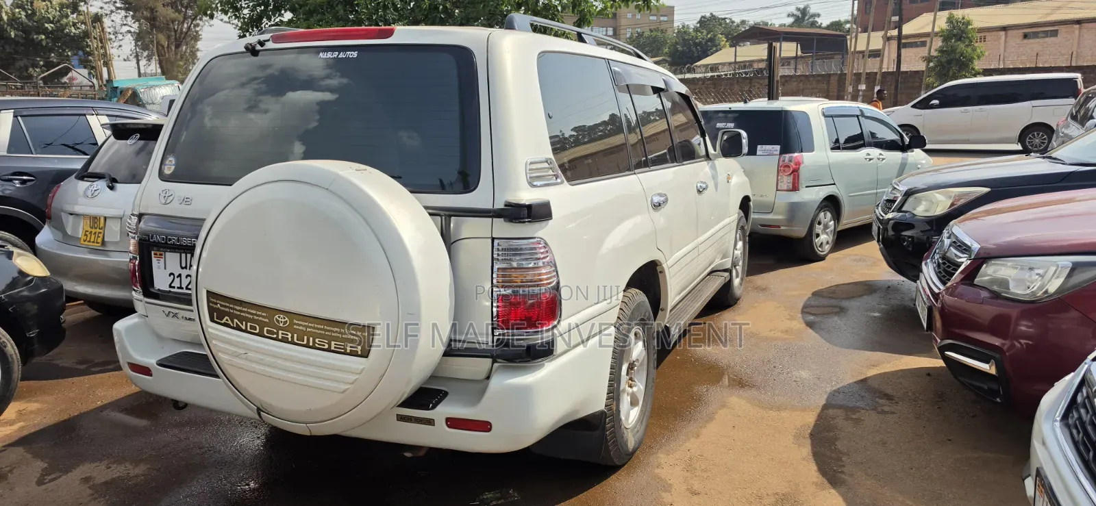 Toyota Land Cruiser 2002 White