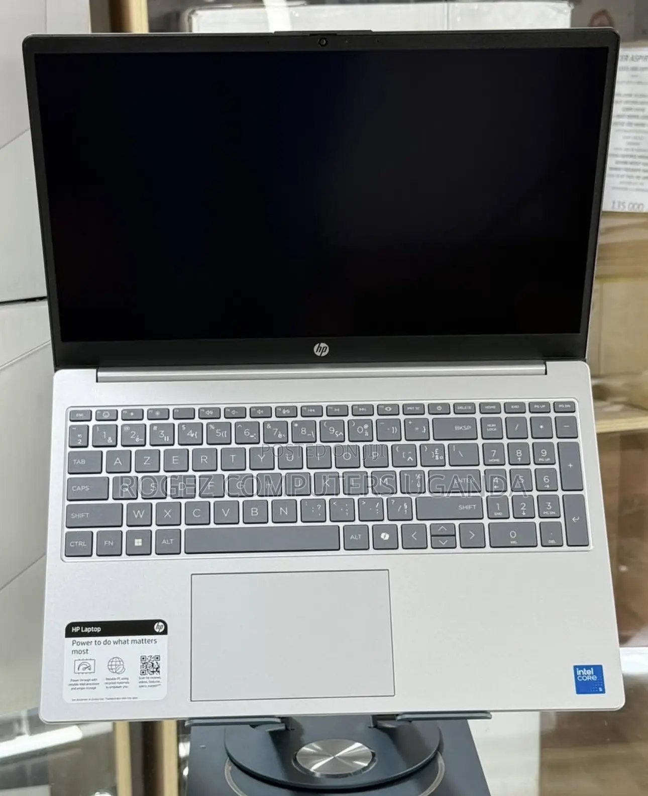 New Laptop HP 15-fd0290ns 16GB Intel Core i7 SSD 512GB
