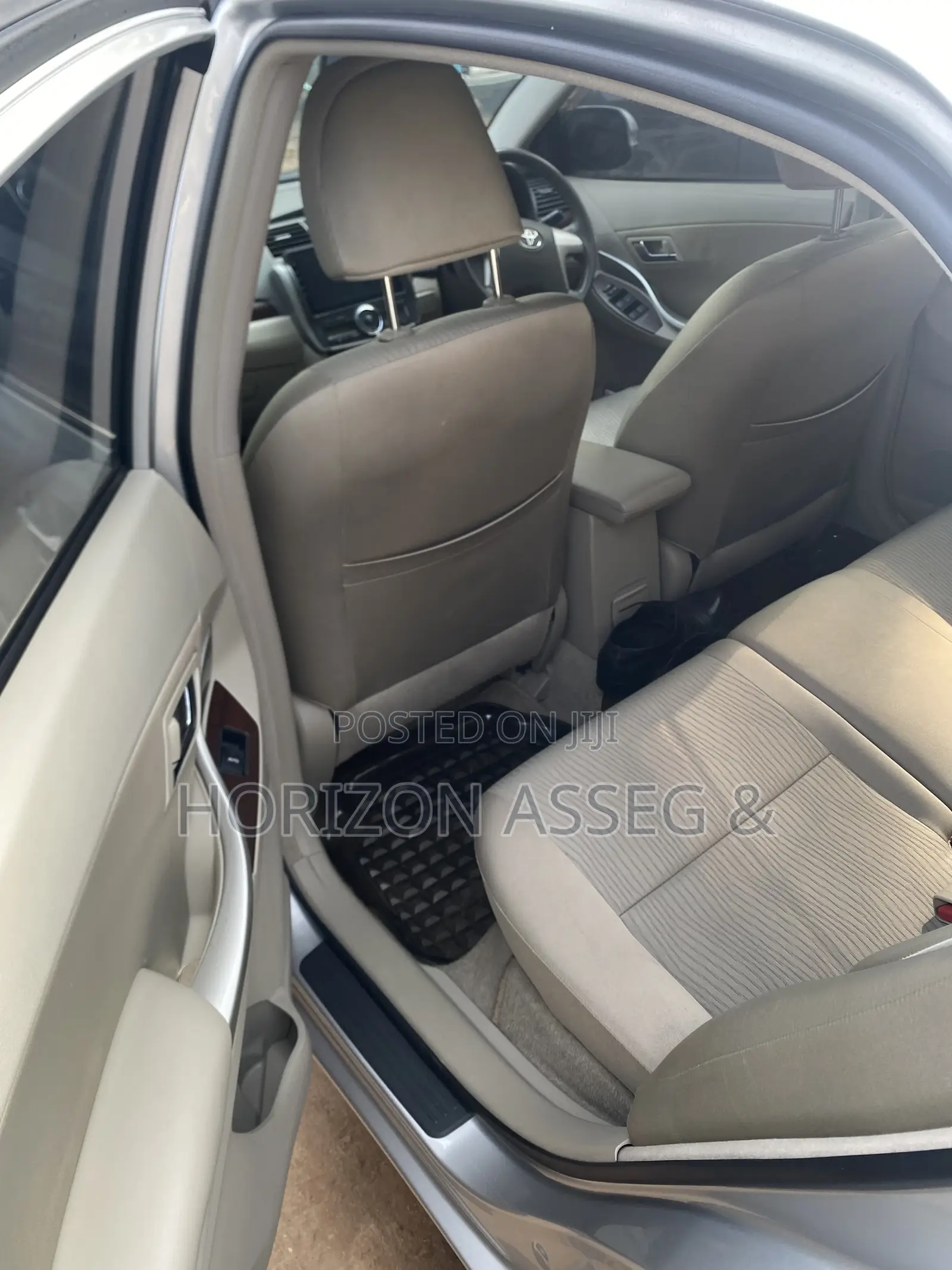 Toyota Premio 1.8 FWD 2011 Gray