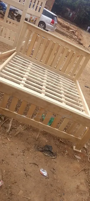 5 by 6 East African Design Bed