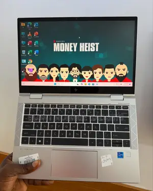 Laptop HP EliteBook 830 G8 8GB Intel Core i7 SSD 256GB