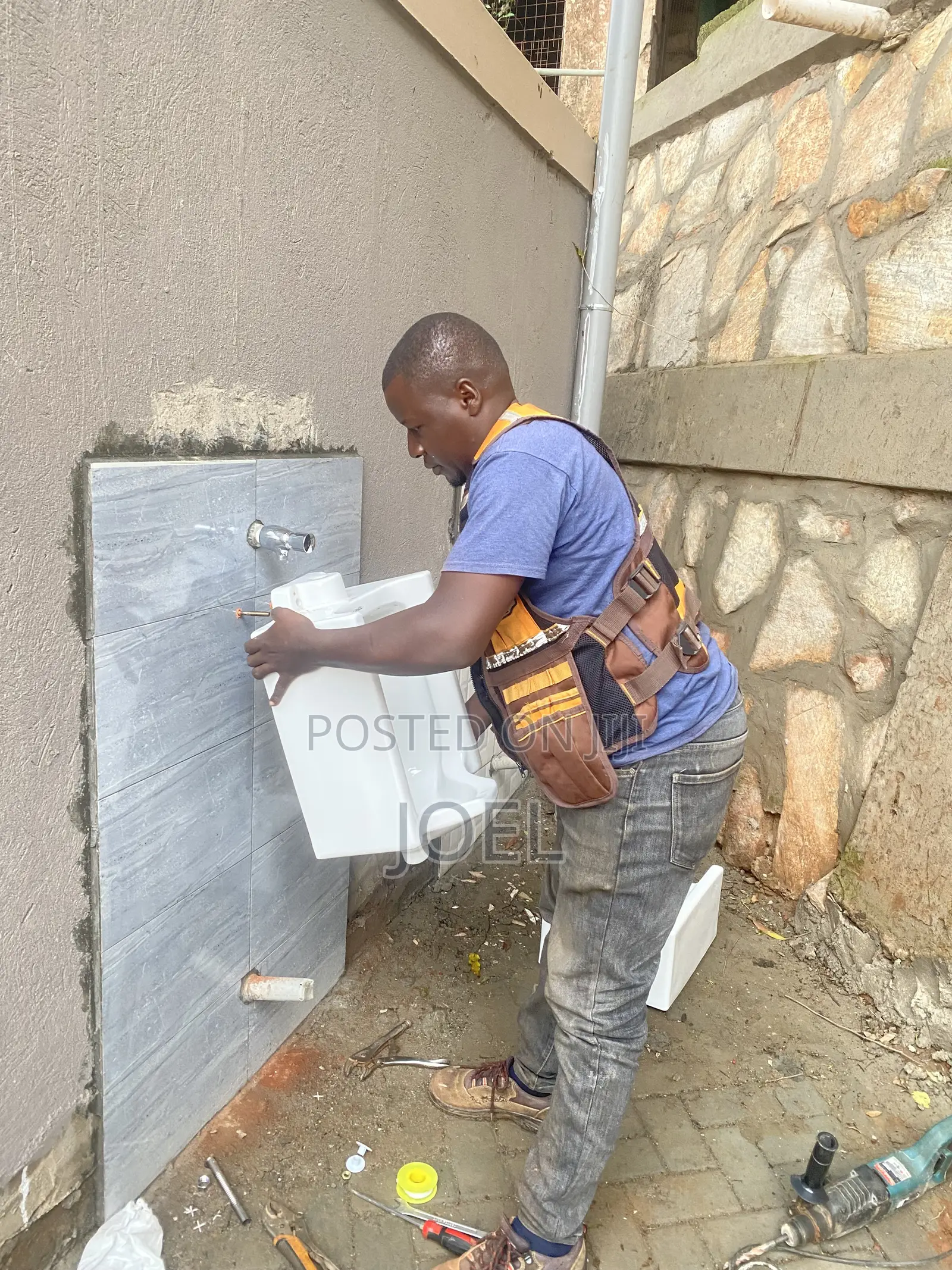 Urinal Installation