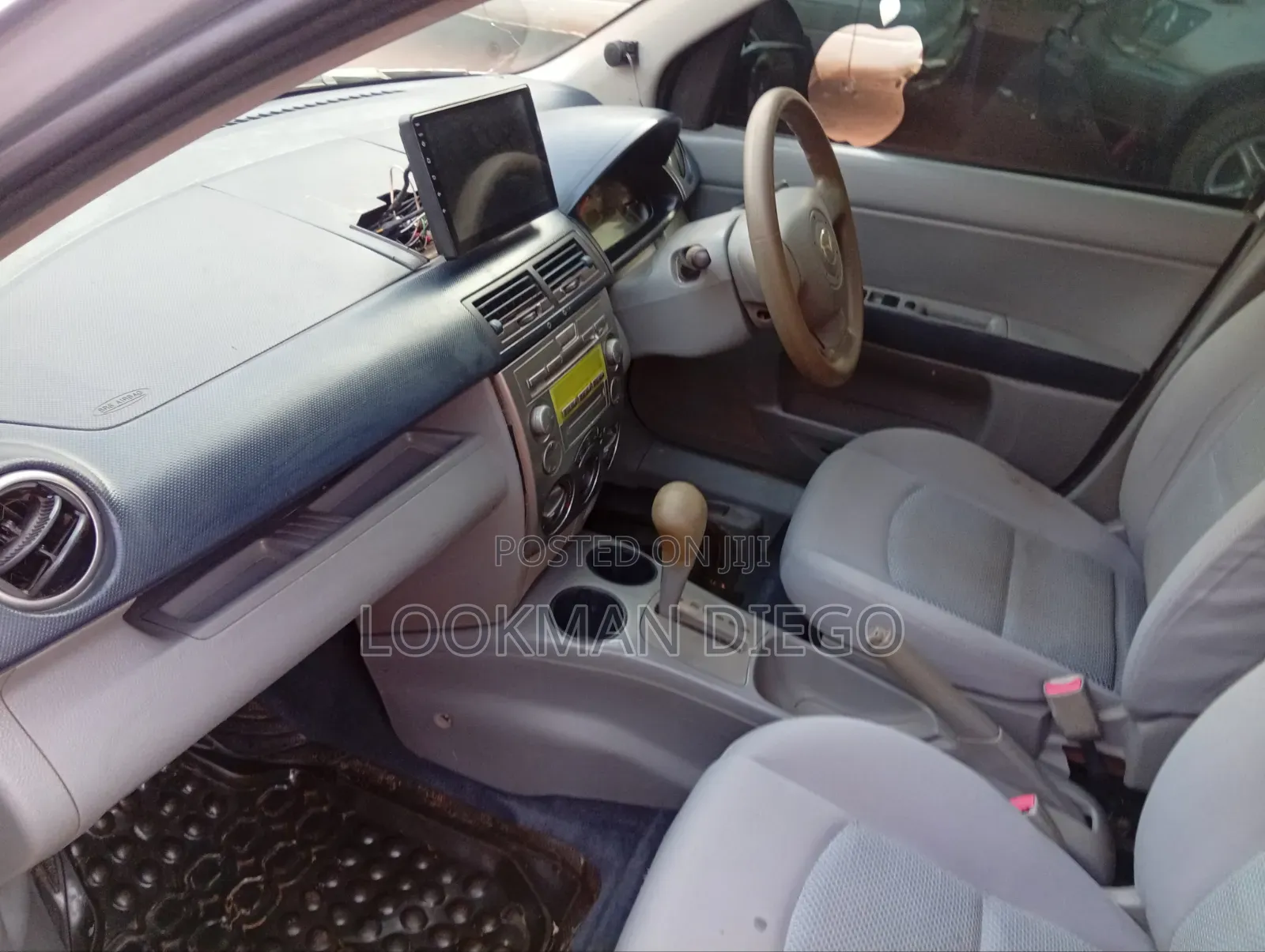 Mazda Demio 2006 Silver