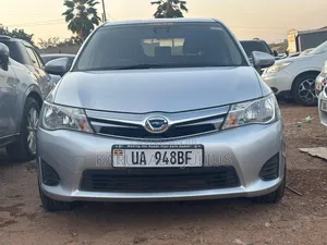Toyota Corolla Fielder 2013 Silver