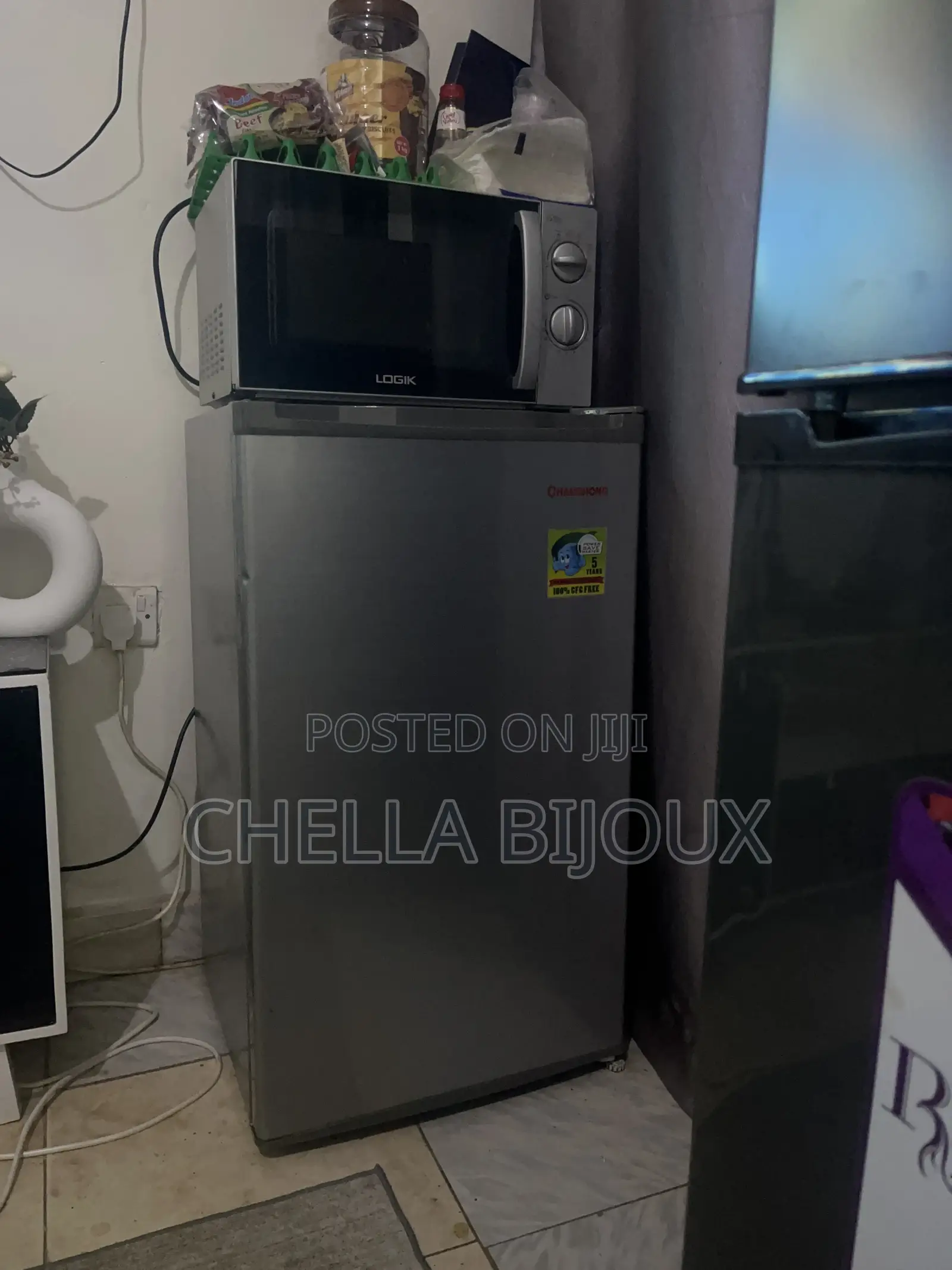 Changhong Single-Door Refrigerator Silver Finish 120-Liter