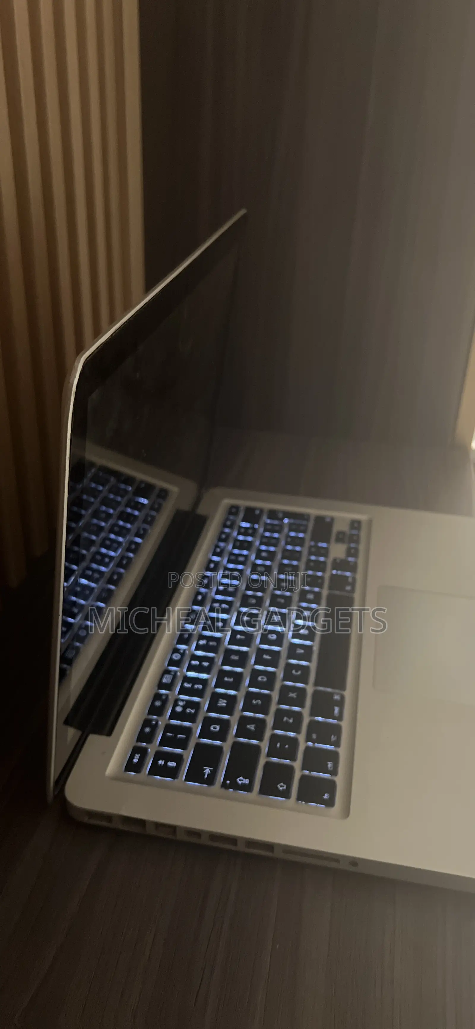 Laptop Apple MacBook Pro 2010 4GB Intel Core 2 Duo HDD+SSD 256GB