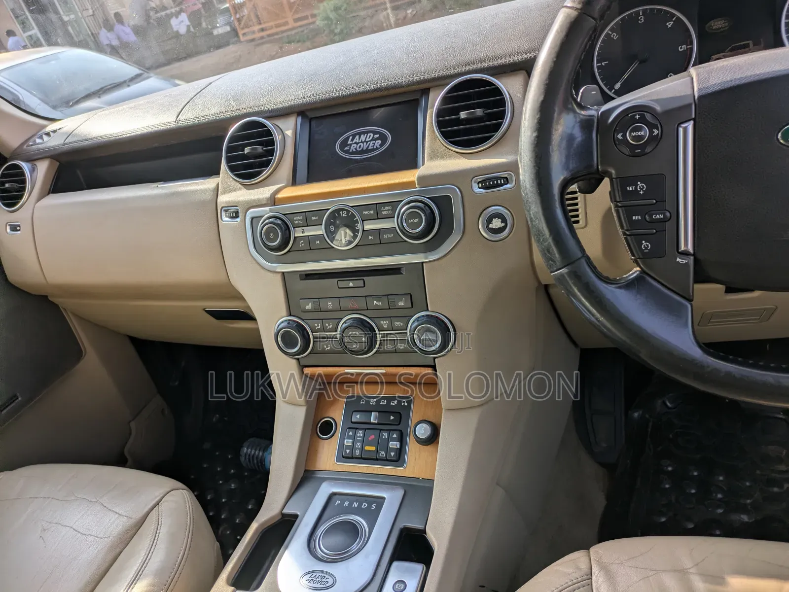 Land Rover Discovery 2015 Gray