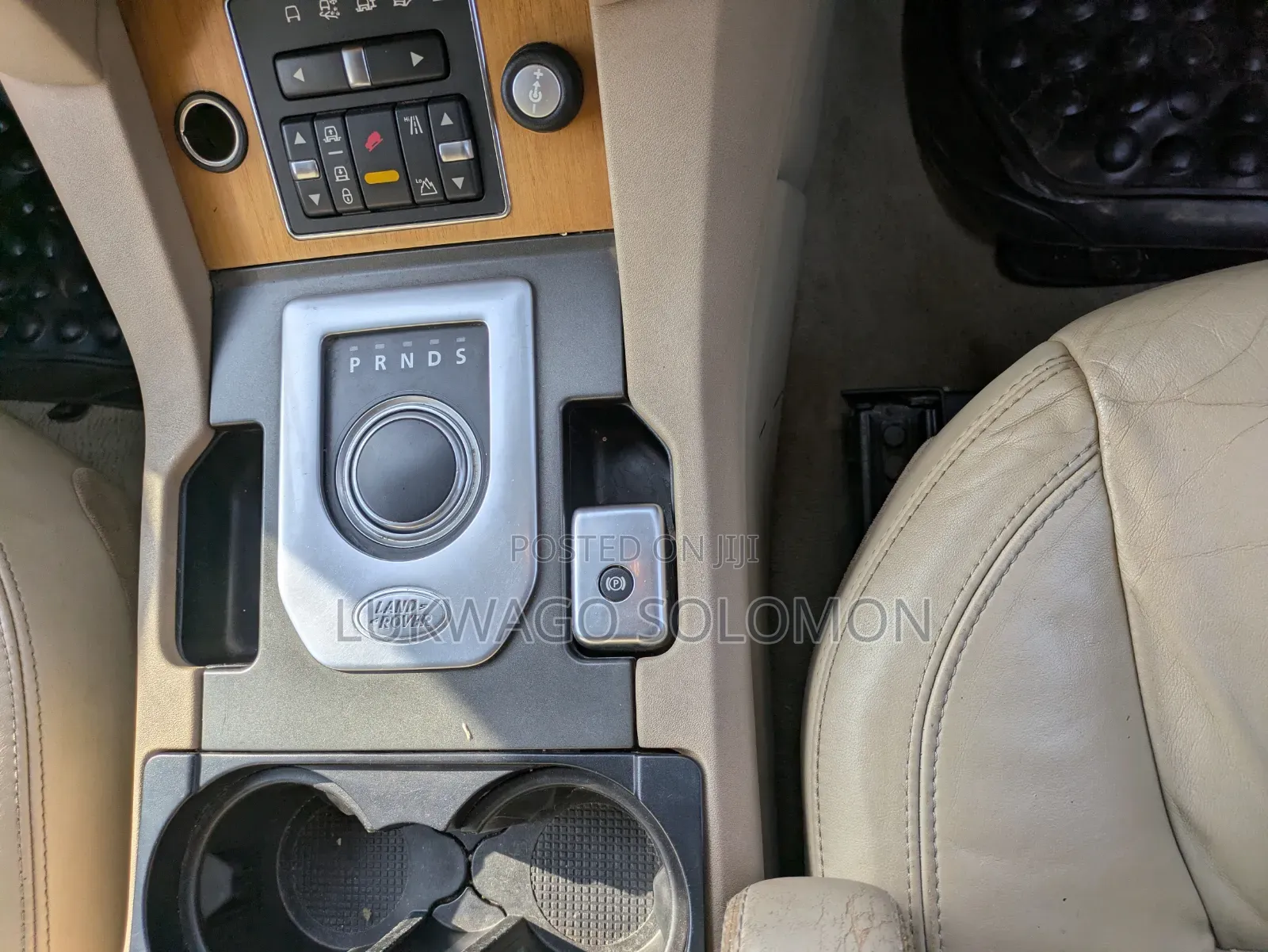 Land Rover Discovery 2015 Gray