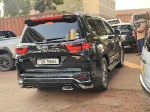 Toyota Land Cruiser 2021 Black