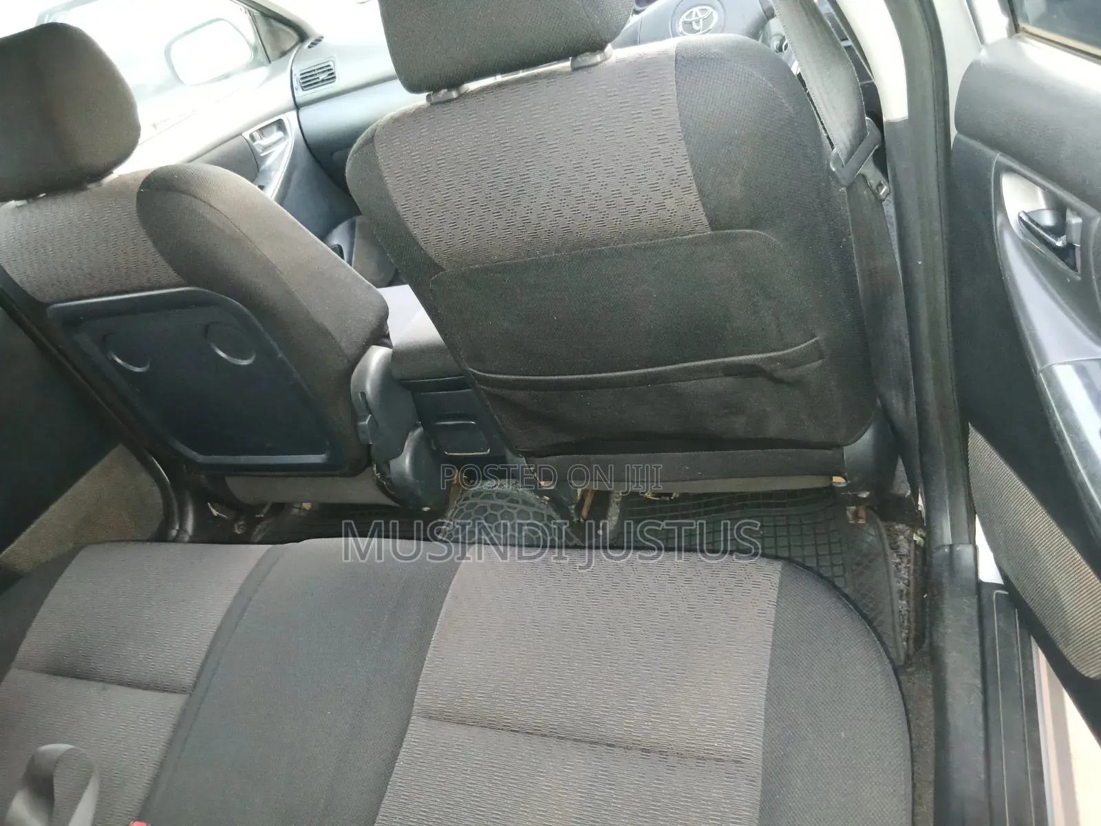 Toyota Corolla Fielder 2004 Silver
