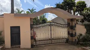3bdrm House in Division A for sale