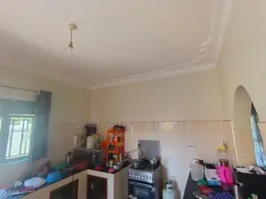 3bdrm House in Division A for sale