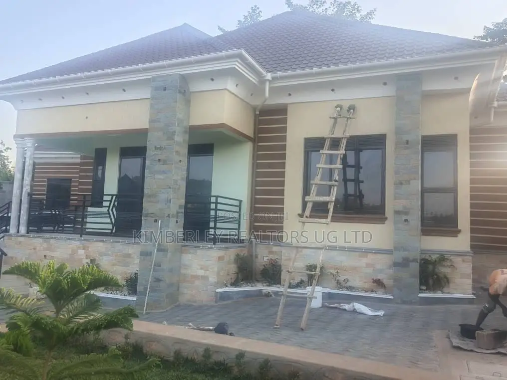 3bdrm House in Seeta-Namuganga for sale