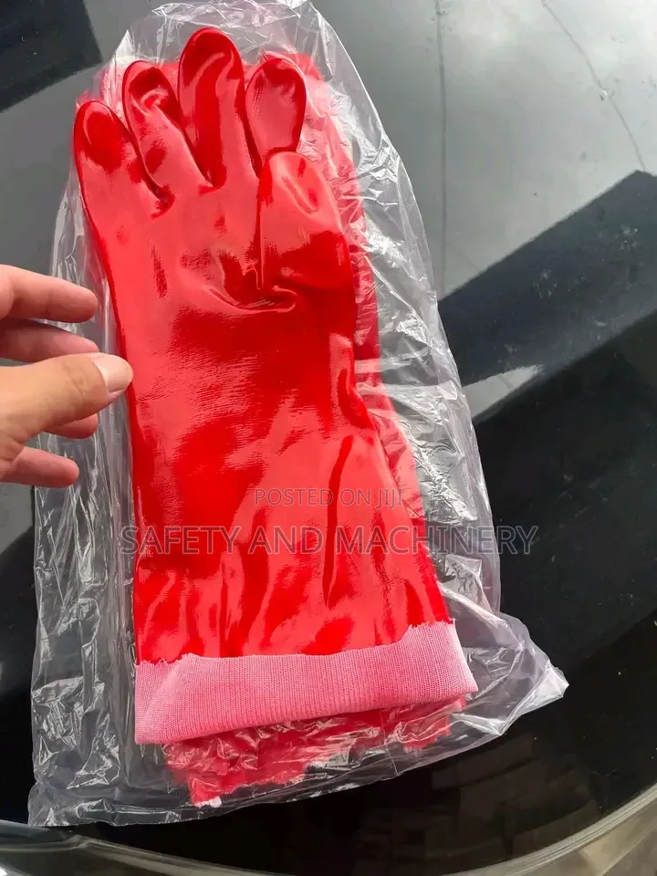 Heavy Duty Gloves (Plastic)