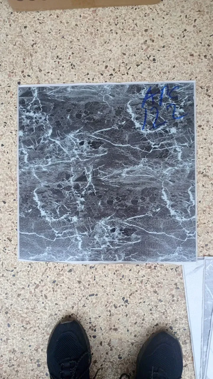 Squared Plastic Tile Floor Carpets