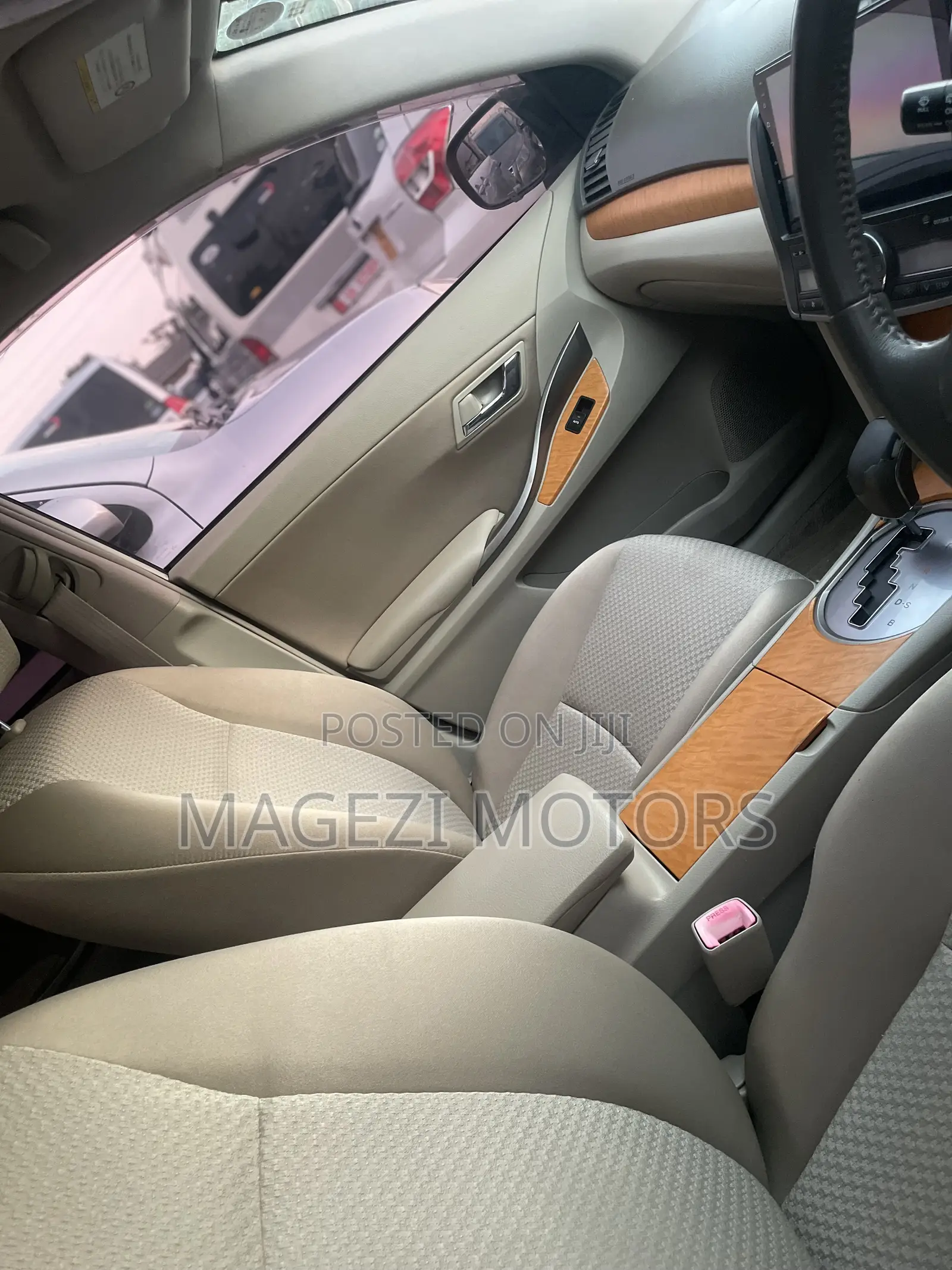 Toyota Premio 2009 White