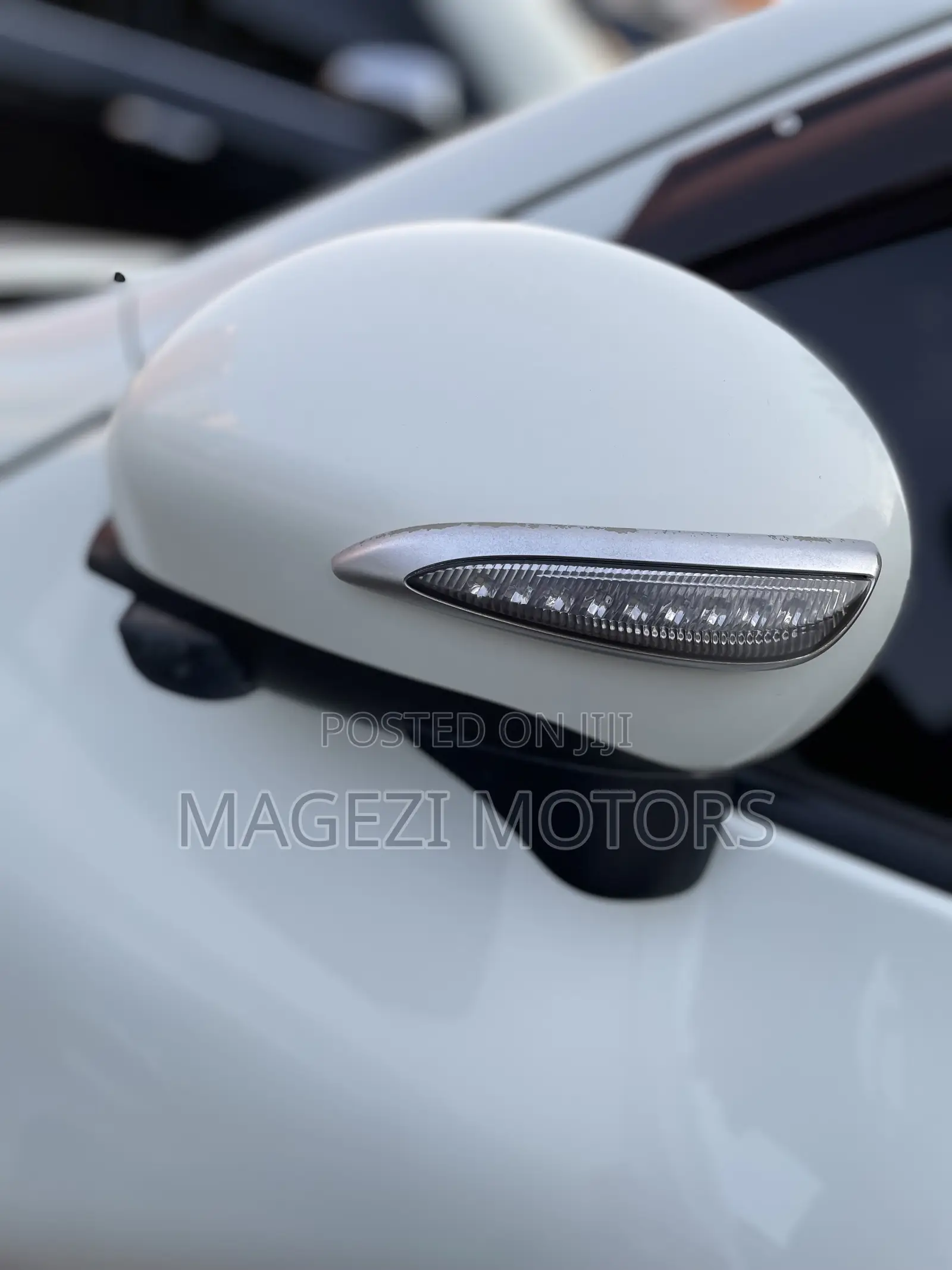 Nissan Juke 2012 White