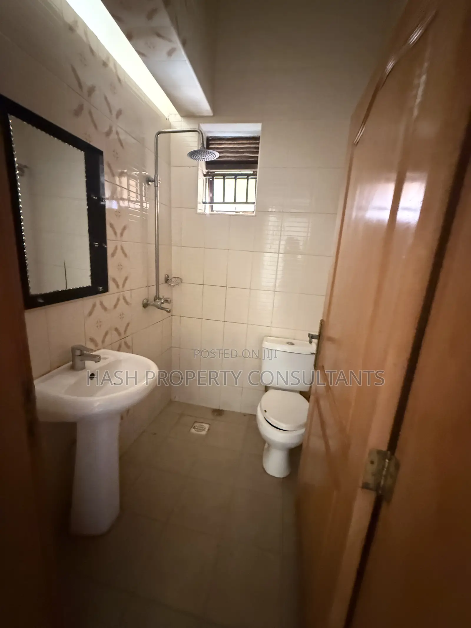 2bdrm House in Hash, Central Division for rent