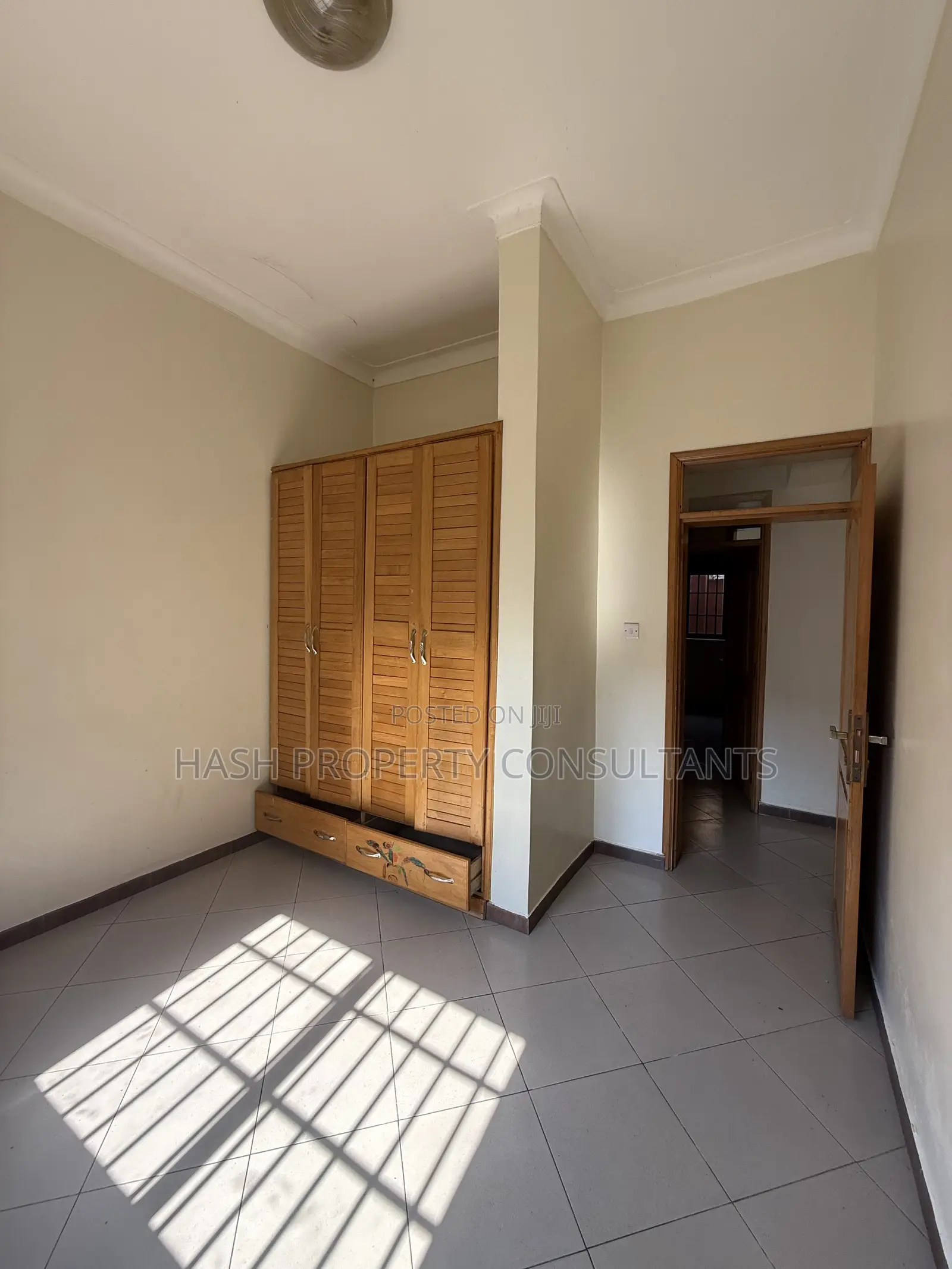 2bdrm House in Hash, Central Division for rent