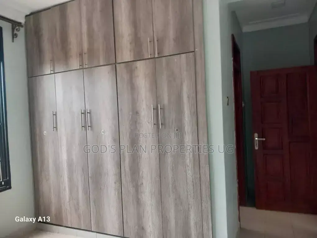 2bdrm Apartment in Gaba Estate, Central Division for rent