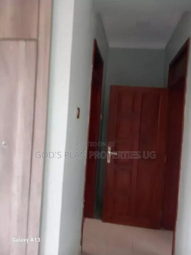 2bdrm Apartment in Gaba Estate, Central Division for rent